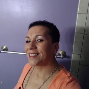 Meet your Posher, Gay